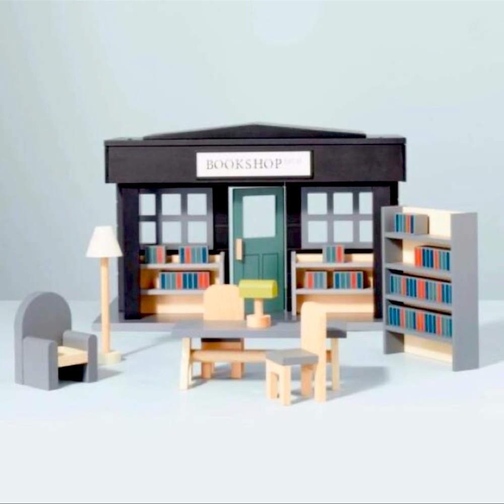 HEARTH & HAND Wooden Toy Bookstore, NWT